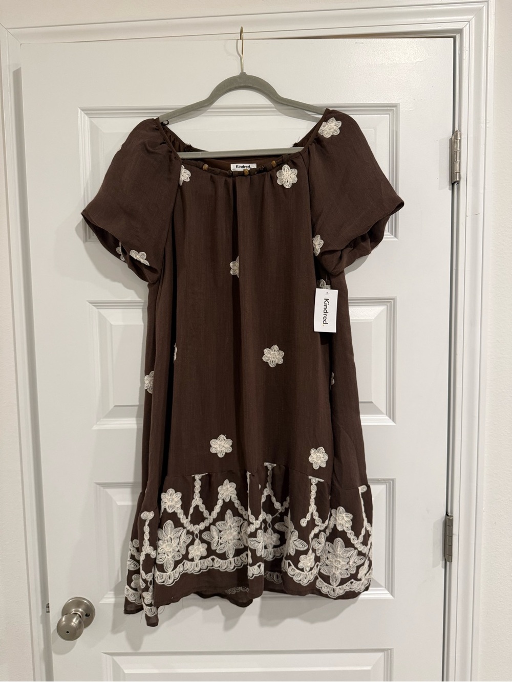 Anthropologie Kindred Brown Embroidered Floral Boho Dress